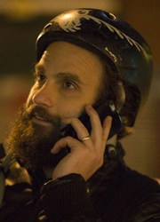 HBO продлил комедию "Кайф с доставкой" на второй сезон