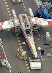 На премьеру "Изгоя" доставили истребитель повстанцев